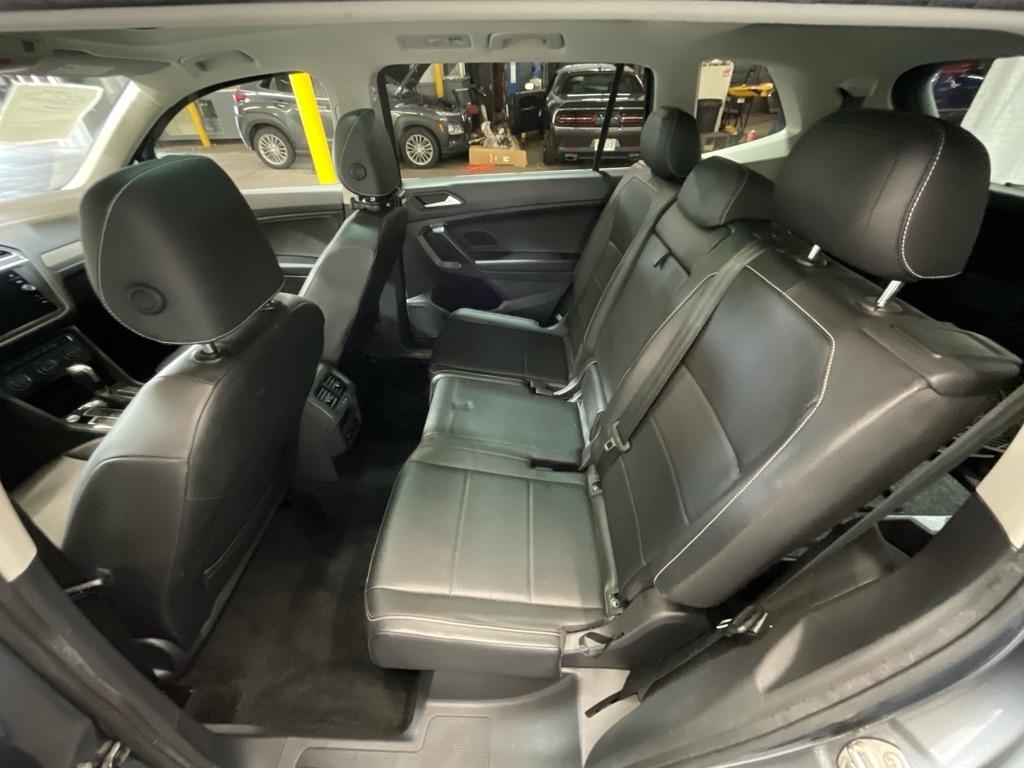 Volkswagen Tiguan  2021