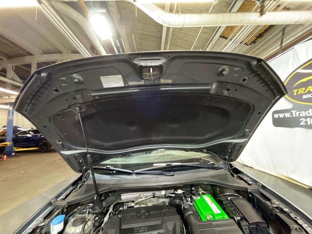 Volkswagen Tiguan  2021