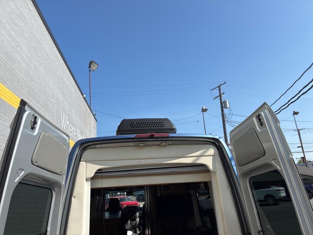 Mercedes-Benz Sprinter  2016