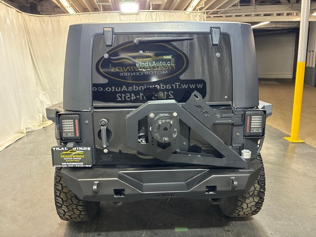 Jeep Wrangler  2016