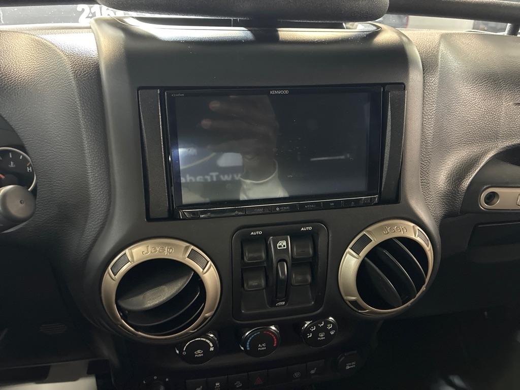 Jeep Wrangler  2016