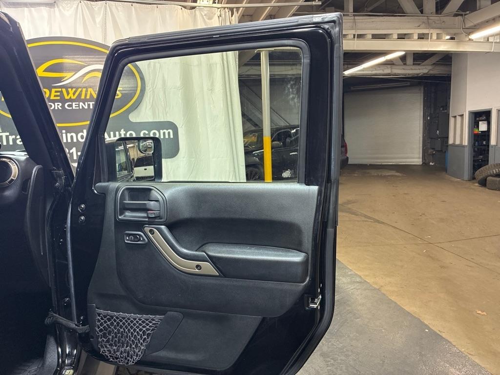 Jeep Wrangler  2016