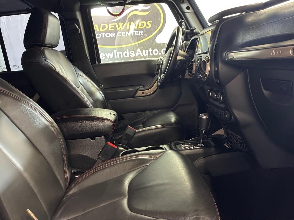 Jeep Wrangler  2016