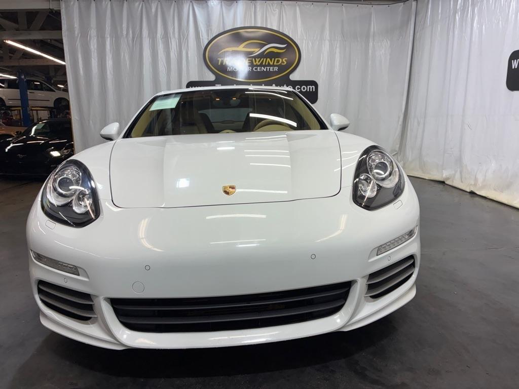 Porsche Panamera  2014