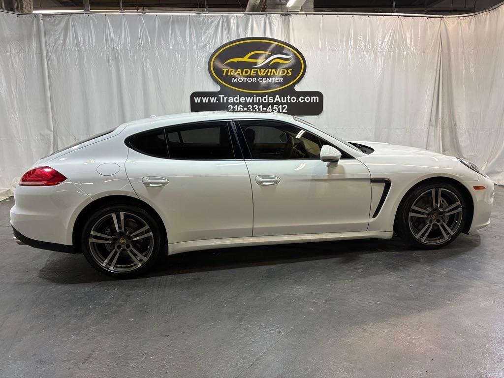 Porsche Panamera  2014