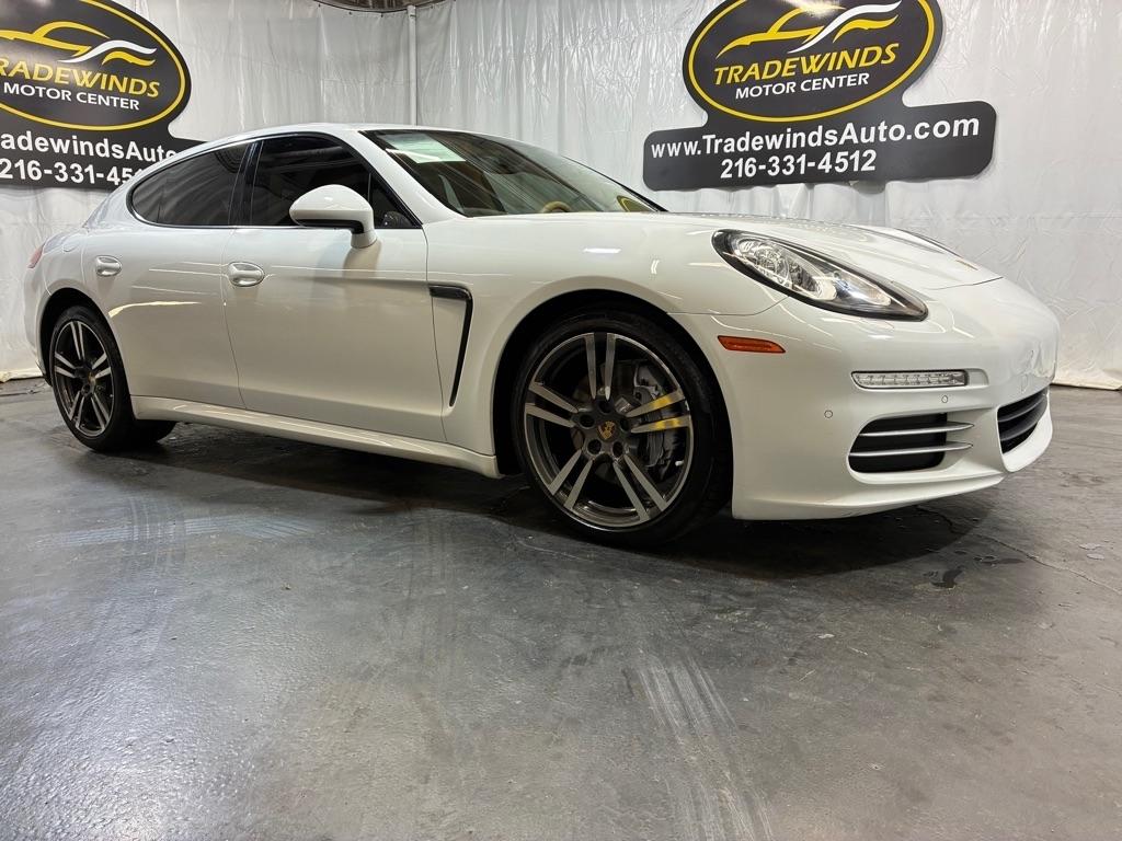 Porsche Panamera  2014