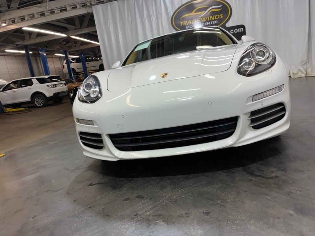 Porsche Panamera  2014