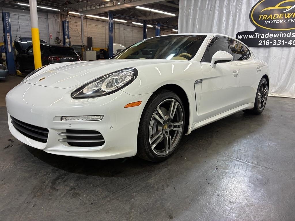 Porsche Panamera  2014
