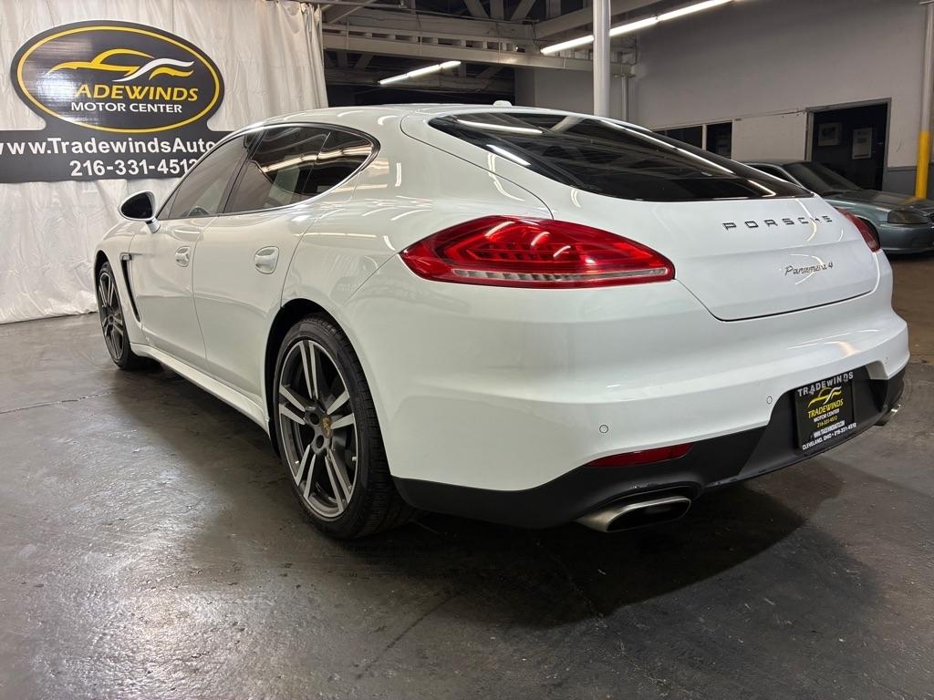 Porsche Panamera  2014