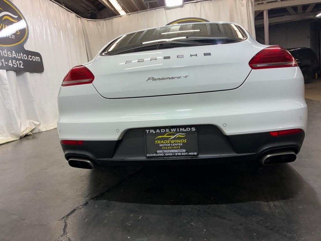 Porsche Panamera  2014
