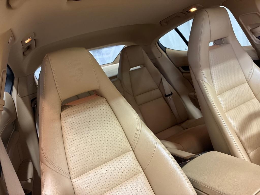 Porsche Panamera  2014
