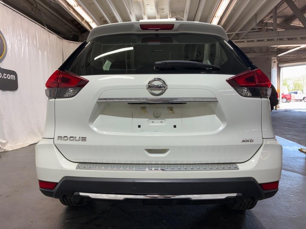 Nissan Rogue  2019