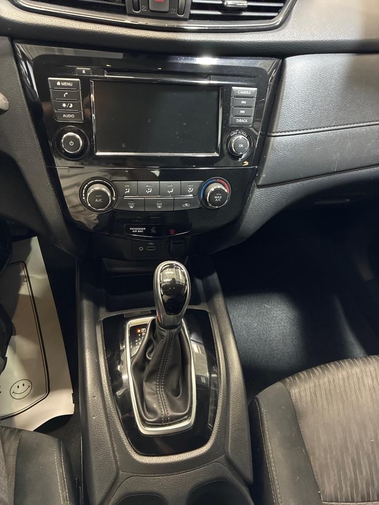 Nissan Rogue  2019