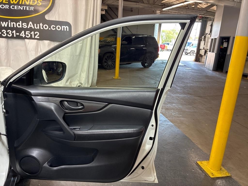 Nissan Rogue  2019