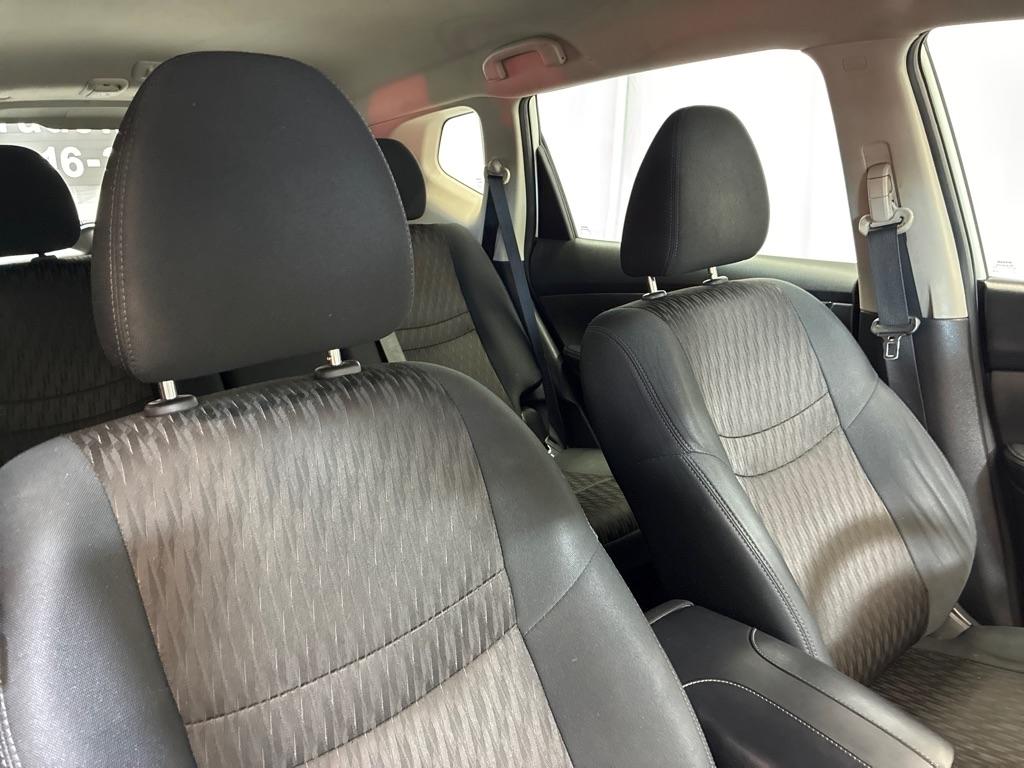 Nissan Rogue  2019
