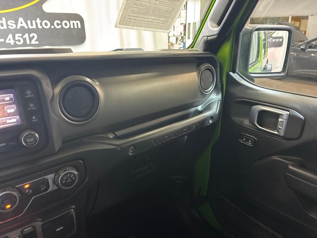 Jeep Wrangler  2018