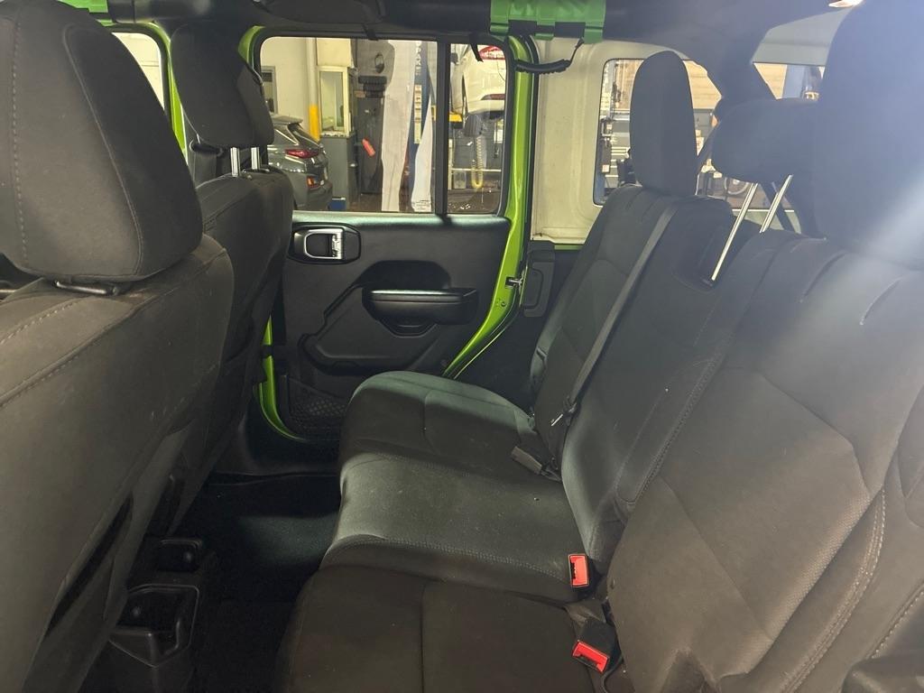 Jeep Wrangler  2018