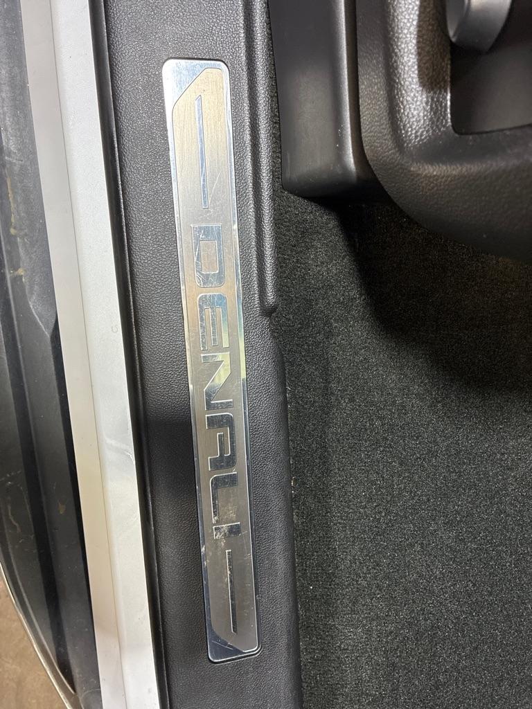 GMC Yukon  2018