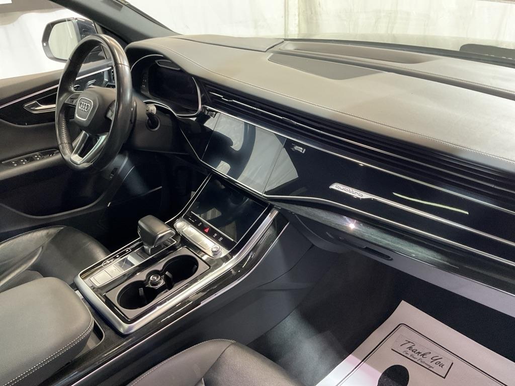 Audi Q8  2019