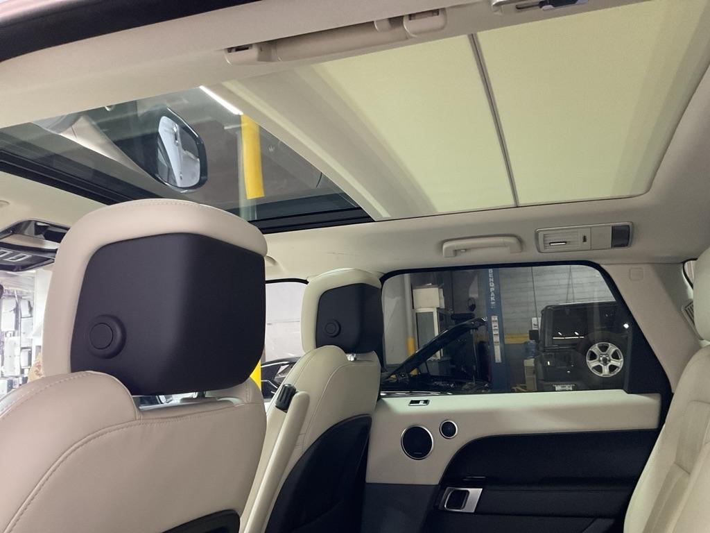 Land Rover Range Rover Sport  2021