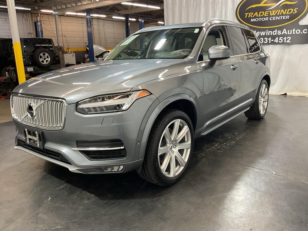 Volvo XC90  2016