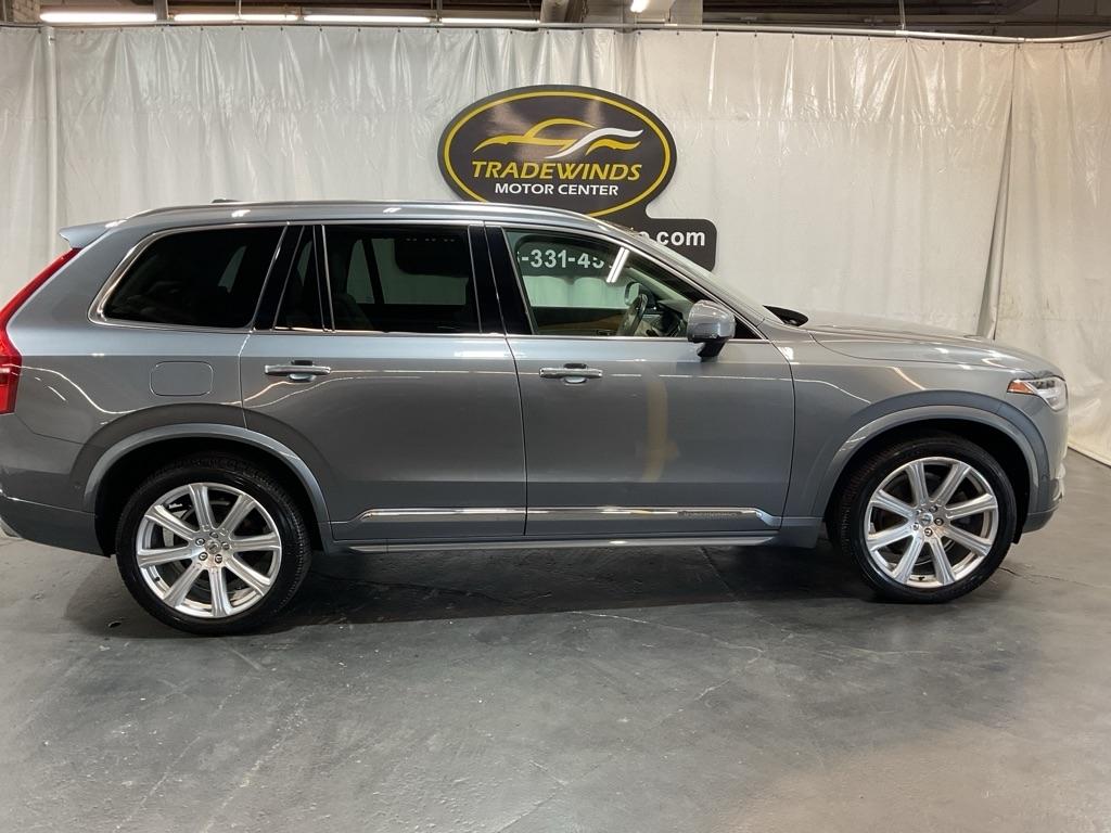 Volvo XC90  2016