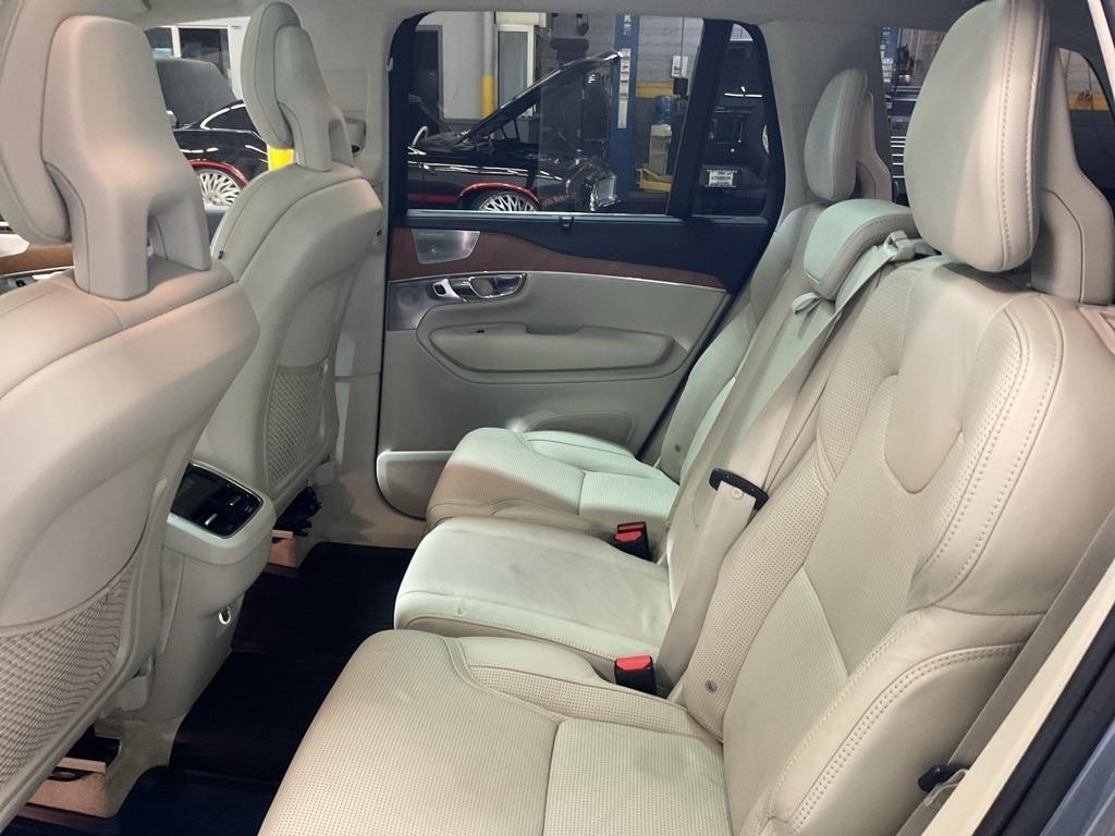 Volvo XC90  2016