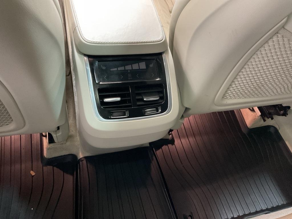 Volvo XC90  2016