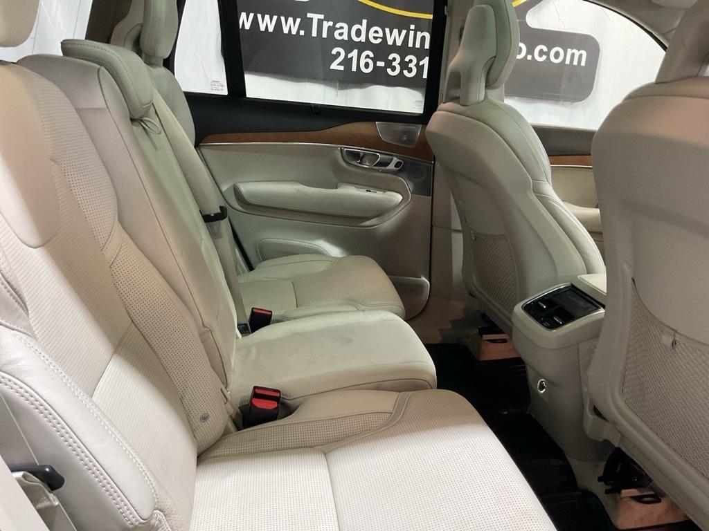 Volvo XC90  2016