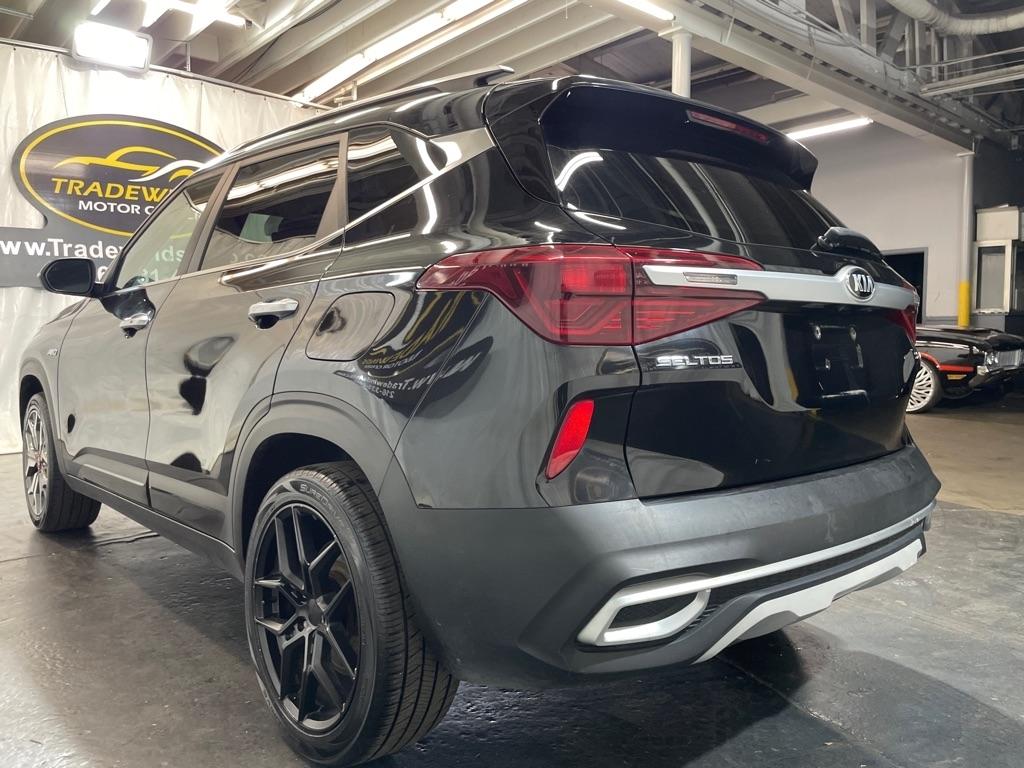Kia Seltos  2021