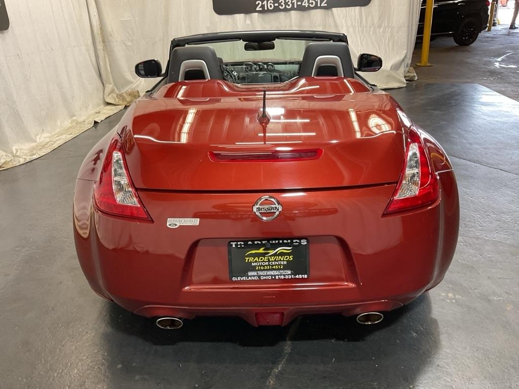 Nissan Z  2016