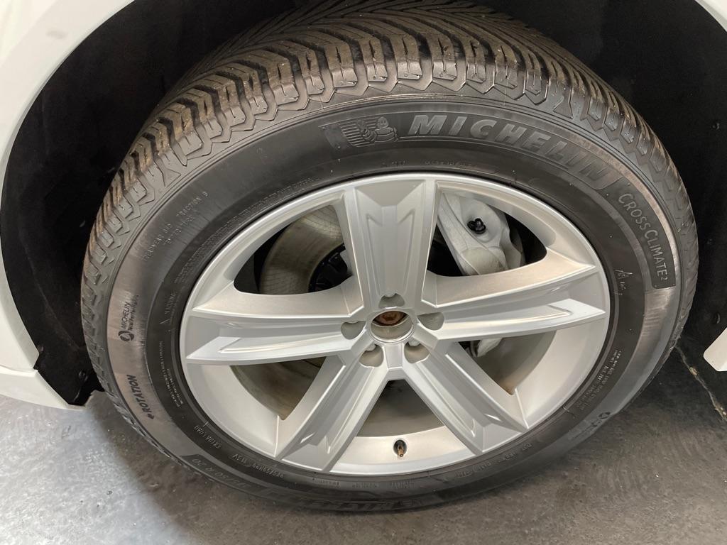 Audi Q8  2019
