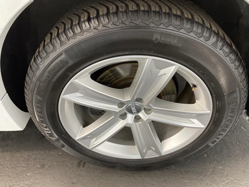 Audi Q8  2019