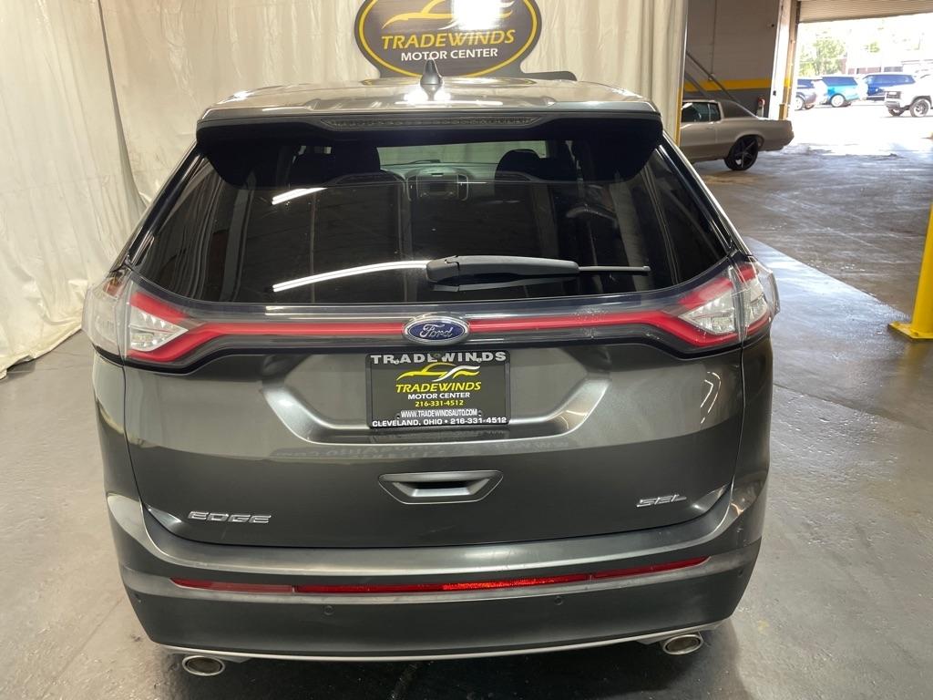Ford Edge  2016