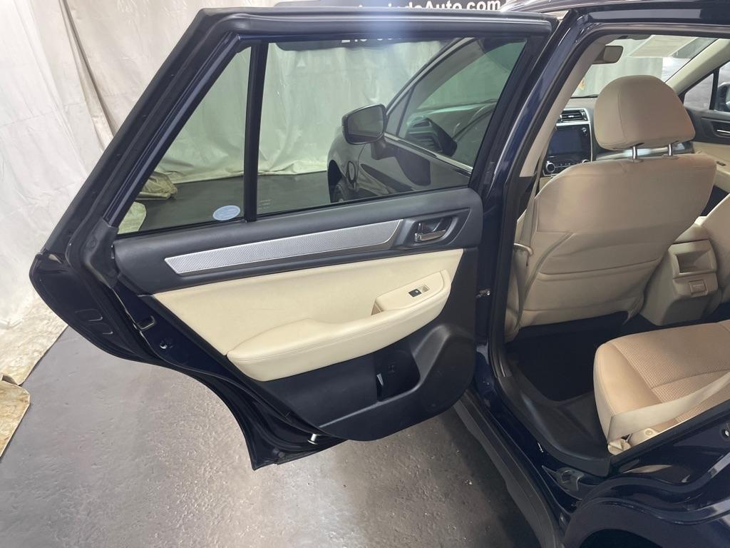 Subaru Outback  2018