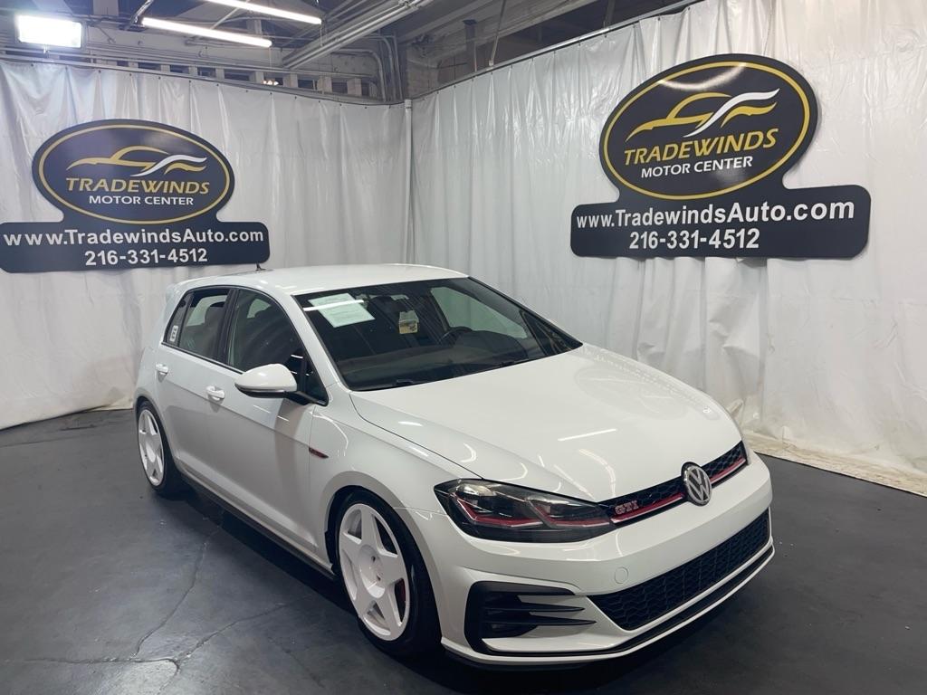 Volkswagen Golf GTI  2020