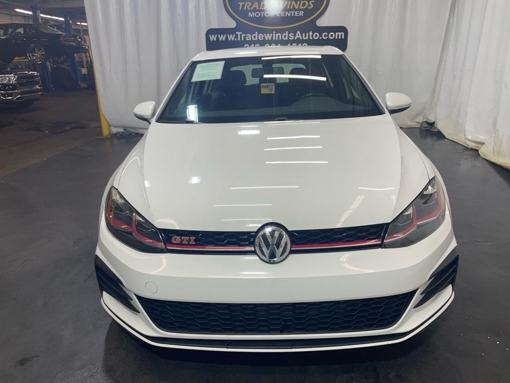 Volkswagen Golf GTI  2020