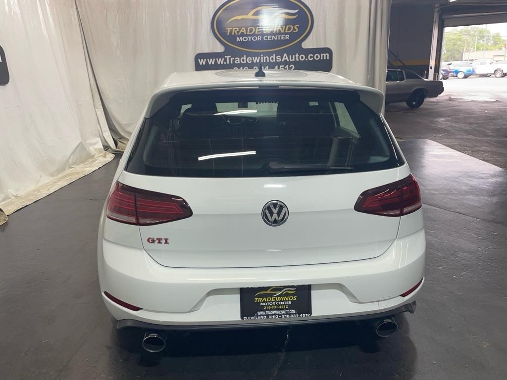 Volkswagen Golf GTI  2020