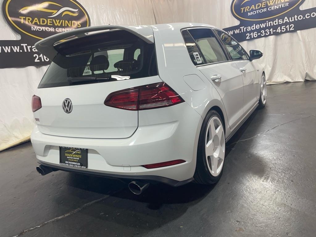 Volkswagen Golf GTI  2020
