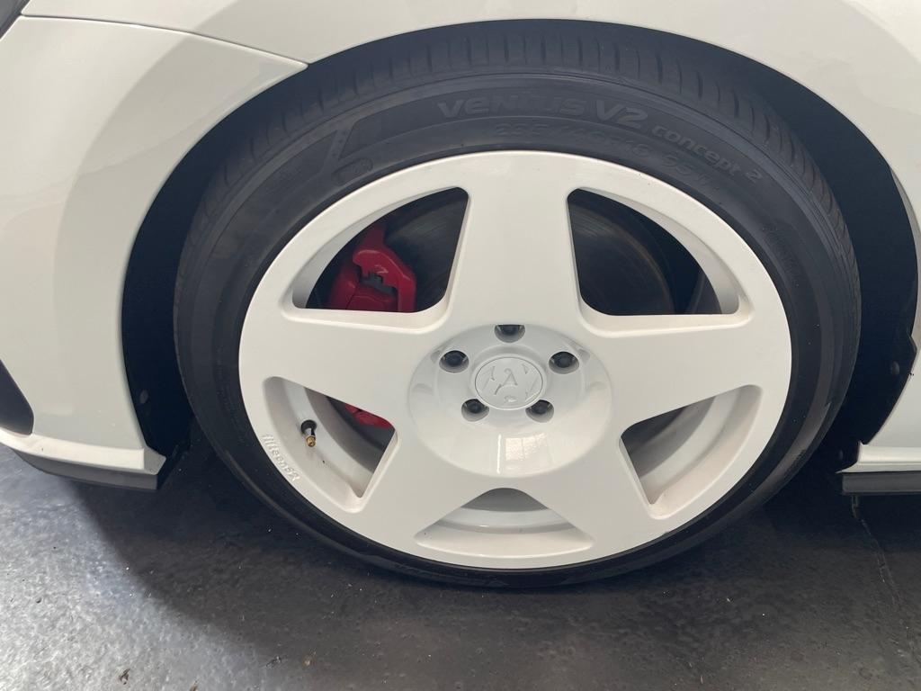 Volkswagen Golf GTI  2020