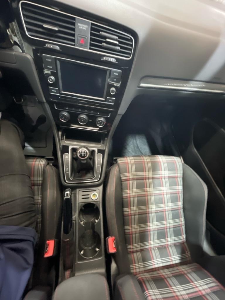 Volkswagen Golf GTI  2020