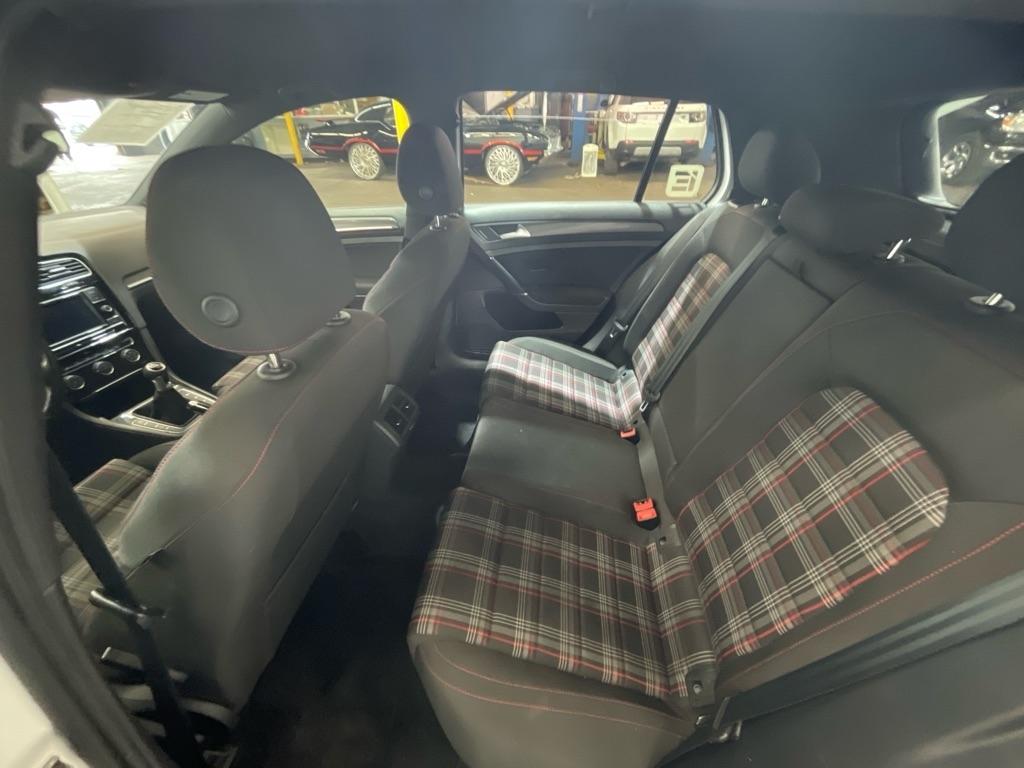 Volkswagen Golf GTI  2020