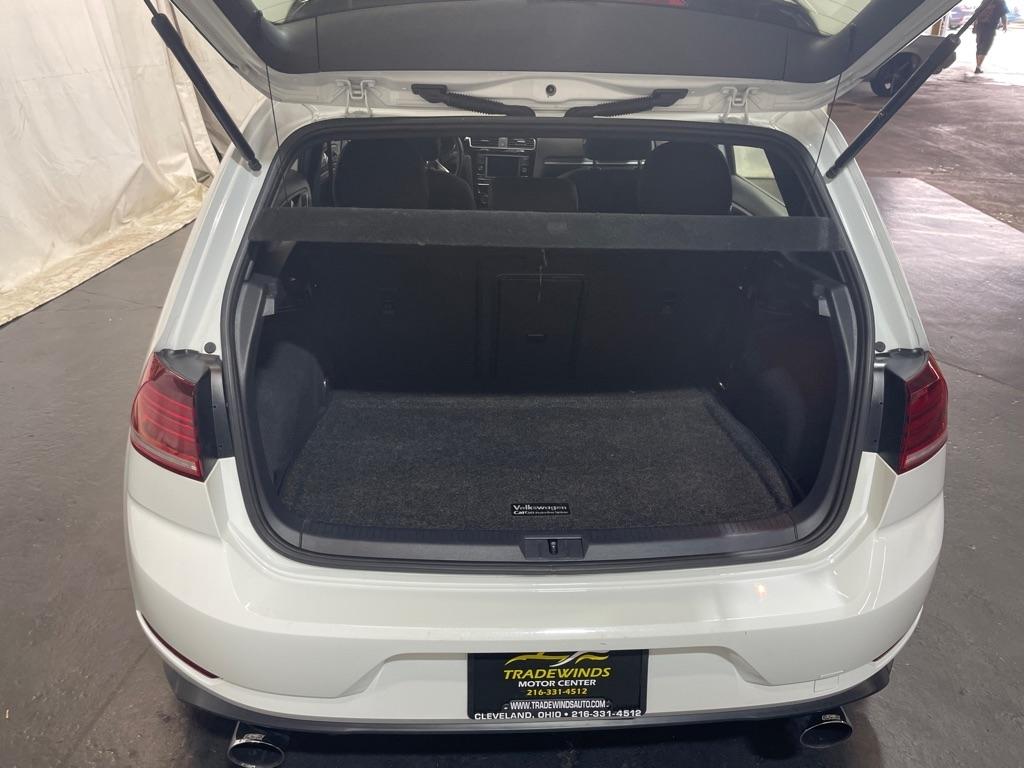 Volkswagen Golf GTI  2020
