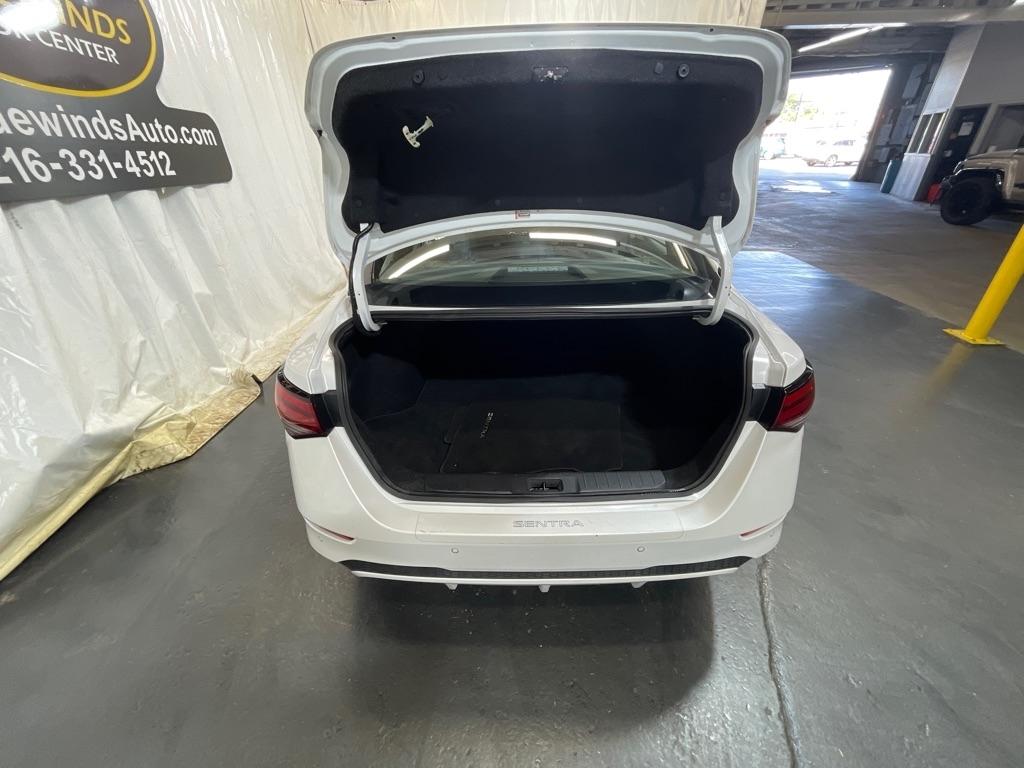 Nissan Sentra  2022