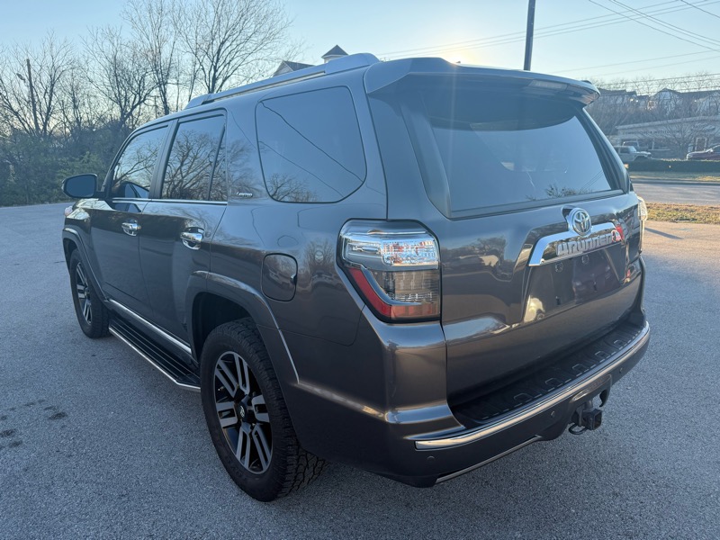 Toyota 4Runner Limited 4WD V6 2016