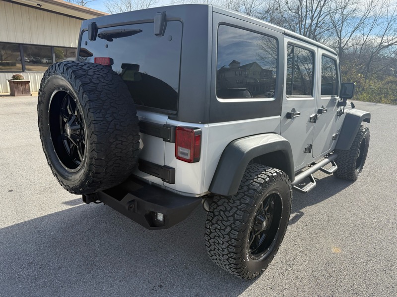 Jeep Wrangler Unlimited Sport 4WD 2012