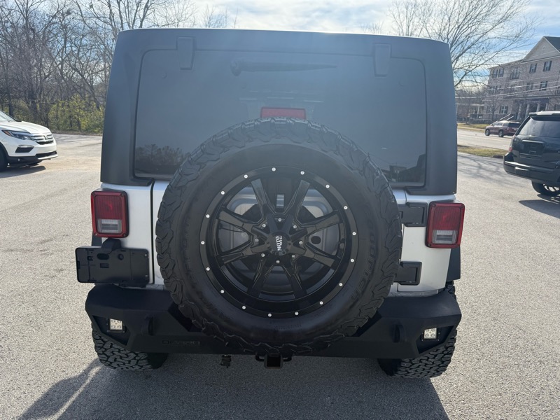 Jeep Wrangler Unlimited Sport 4WD 2012