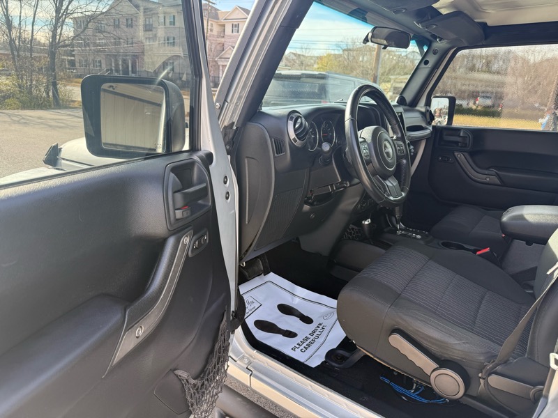 Jeep Wrangler Unlimited Sport 4WD 2012