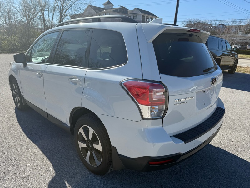 Subaru Forester 2.5i Premium PZEV CVT 2018