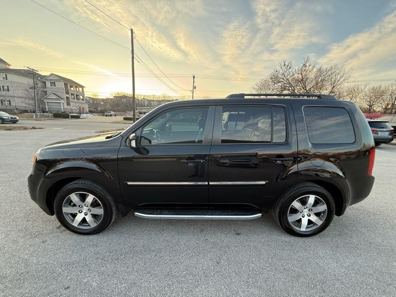 Honda Pilot Touring 2WD 5-Spd AT with DVD 2014